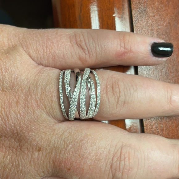 Effy Diamond Ring - Picture 8 of 8